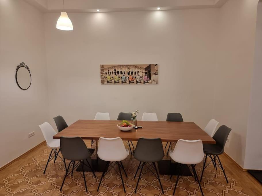 Sissi Royal Suite - Inner City 4 Bedroom Apartment Wien Ngoại thất bức ảnh