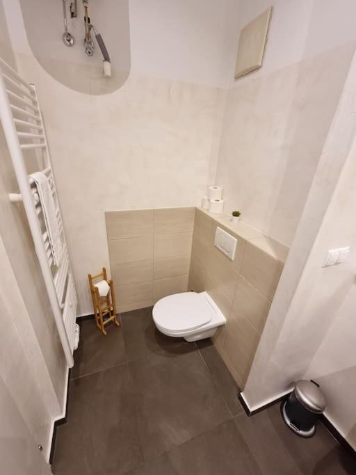 Sissi Royal Suite - Inner City 4 Bedroom Apartment Wien Ngoại thất bức ảnh